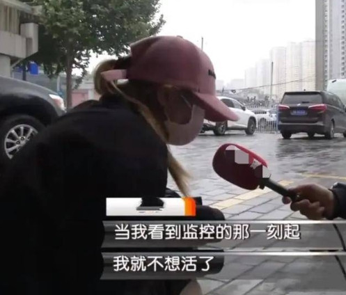 西安一女子喝醉酒，男朋友把她留在了酒店房间。哪知道，男子从外面返回后，却发现女友