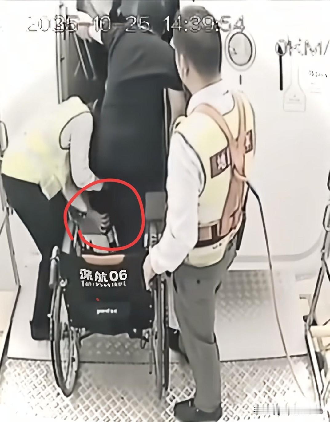 诬陷讹人真是零成本这话，在郑智化身上真是体现的淋漓尽致！1961年出生的郑智化已