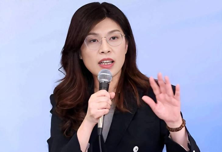 最新民调显示，郑丽文的支持度垫底，她若想拿下2028年大选基本毫无希望，此番到访