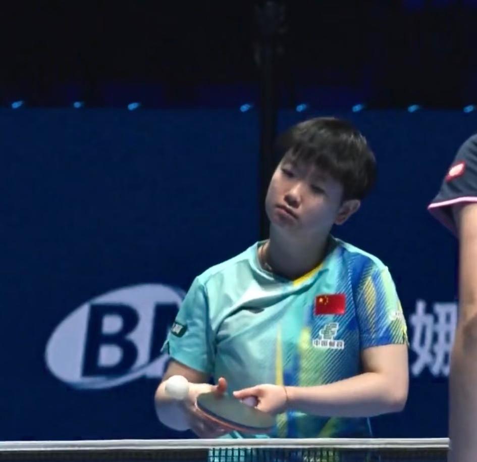 恭喜孙颖莎3:0梅谢芙晋级澳门世界杯淘汰赛—马琳指导笑的开心！4月1日澳门世界