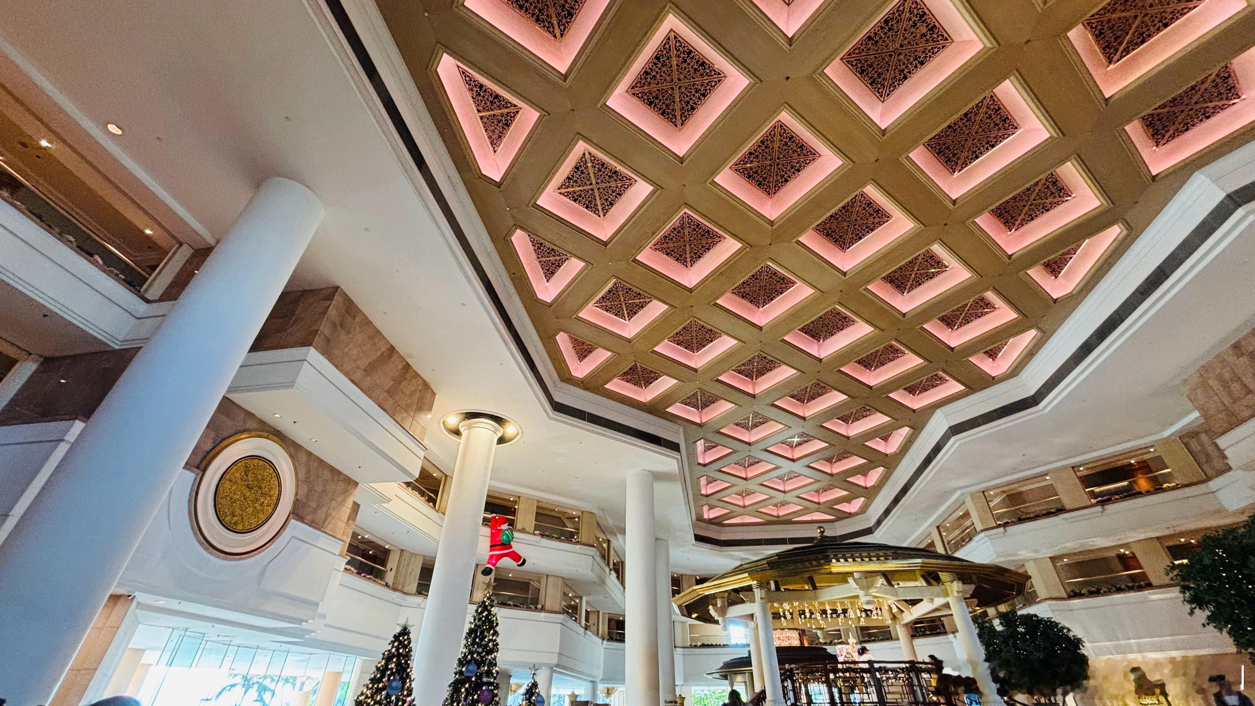 临近年关感受到社会底层的戾气：社会的戾气一直都在，而戾气背后，是快要撑不住的普通