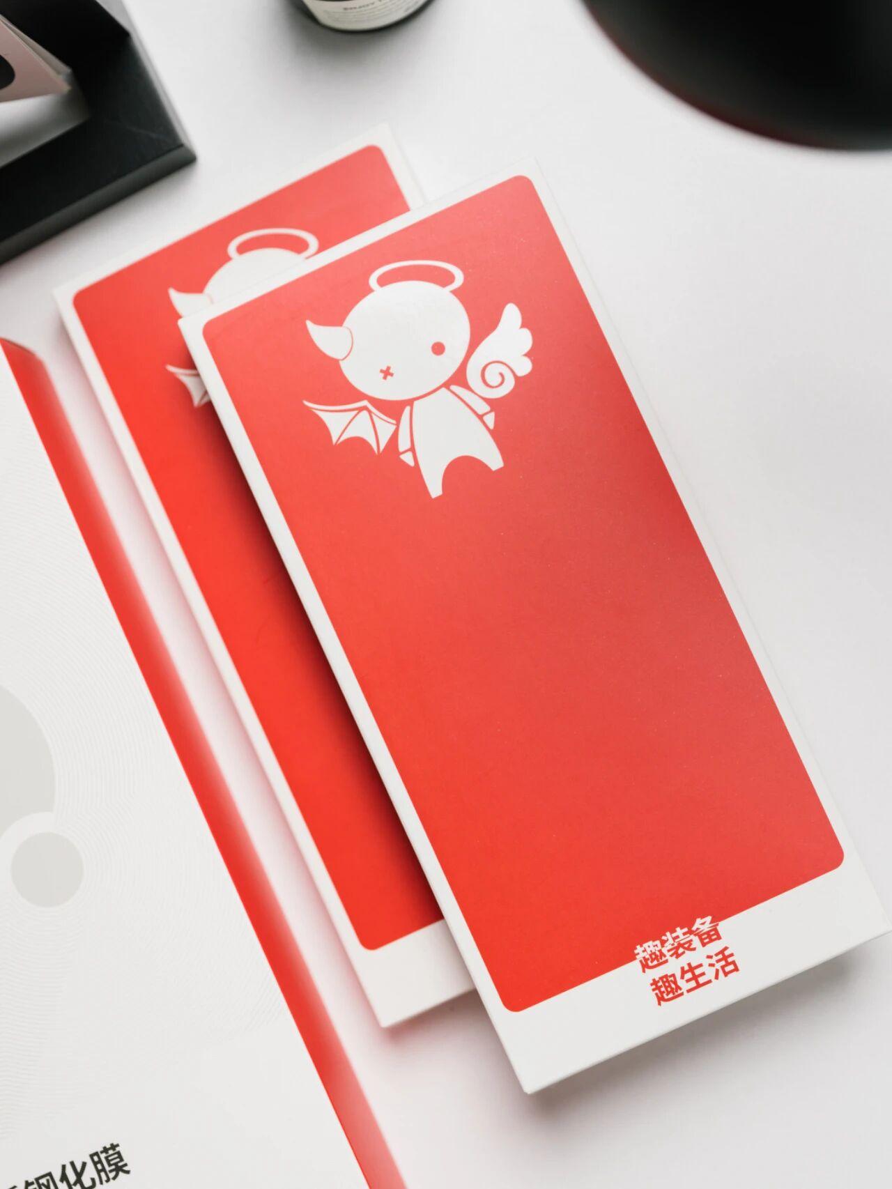 一加15壳膜配上，完全体了虽说大多数时间裸奔党，但是一些好看好用的壳膜，还是会上