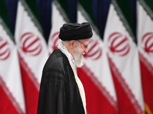 霸权和残暴来了，“反美抗以斗士”哈梅内伊死了…哈梅内伊争议