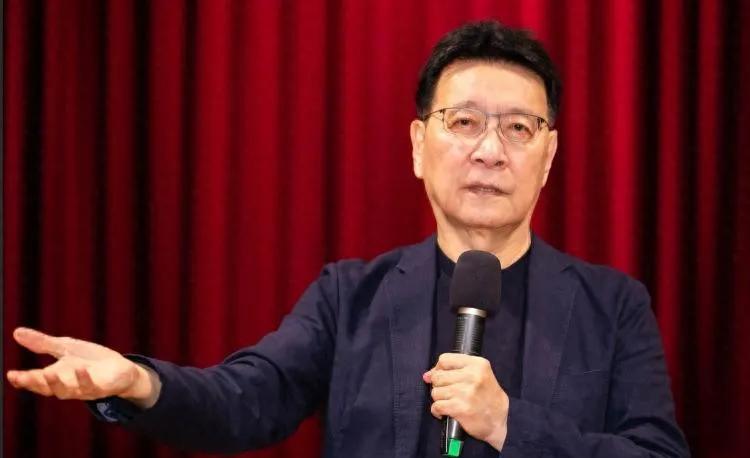 台海网9日:到7日下午，台民进党发起的罢蓝和国民党反罢结果显示:蓝绿被罢“立委”