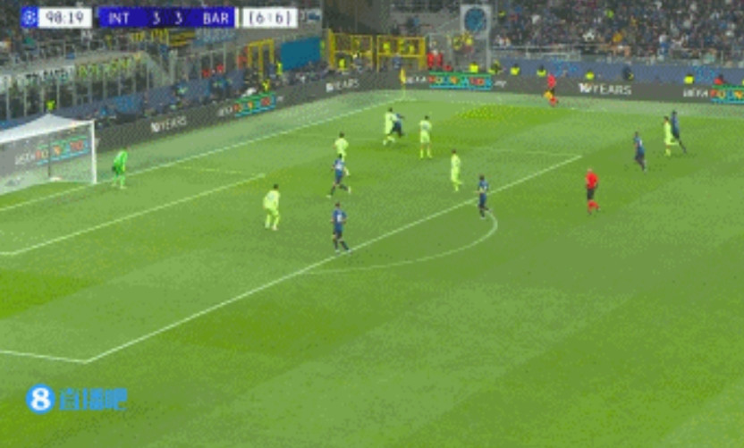 ⚽巴塞罗那3-4国际米兰，张璐赛后点评，说的都是“肺腑之言”！1.国米老男孩拼