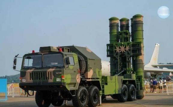 普京现在应该百感交集，他可能没料到，十年前卖给东方大国的S400防空系统，如今在