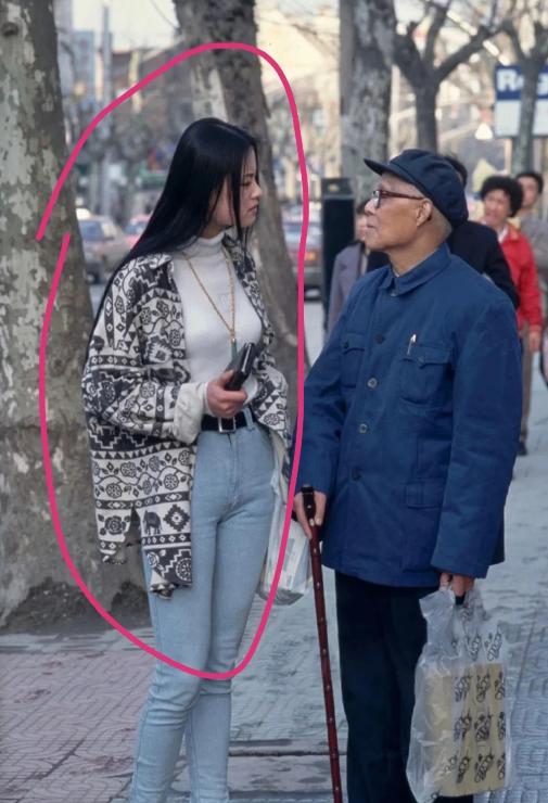 1996年的上海就那么时髦了！1996年的上海，正处于一个充满活力与变革的关键时