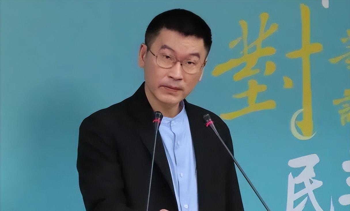 台陆委会升高禁令。台媒报道，针对即将举办的海峡论坛，台陆委会副主委梁文杰今天（