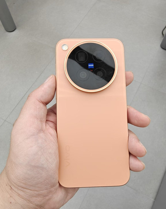 vivoX500pro上手,说下小屏机的实际感受