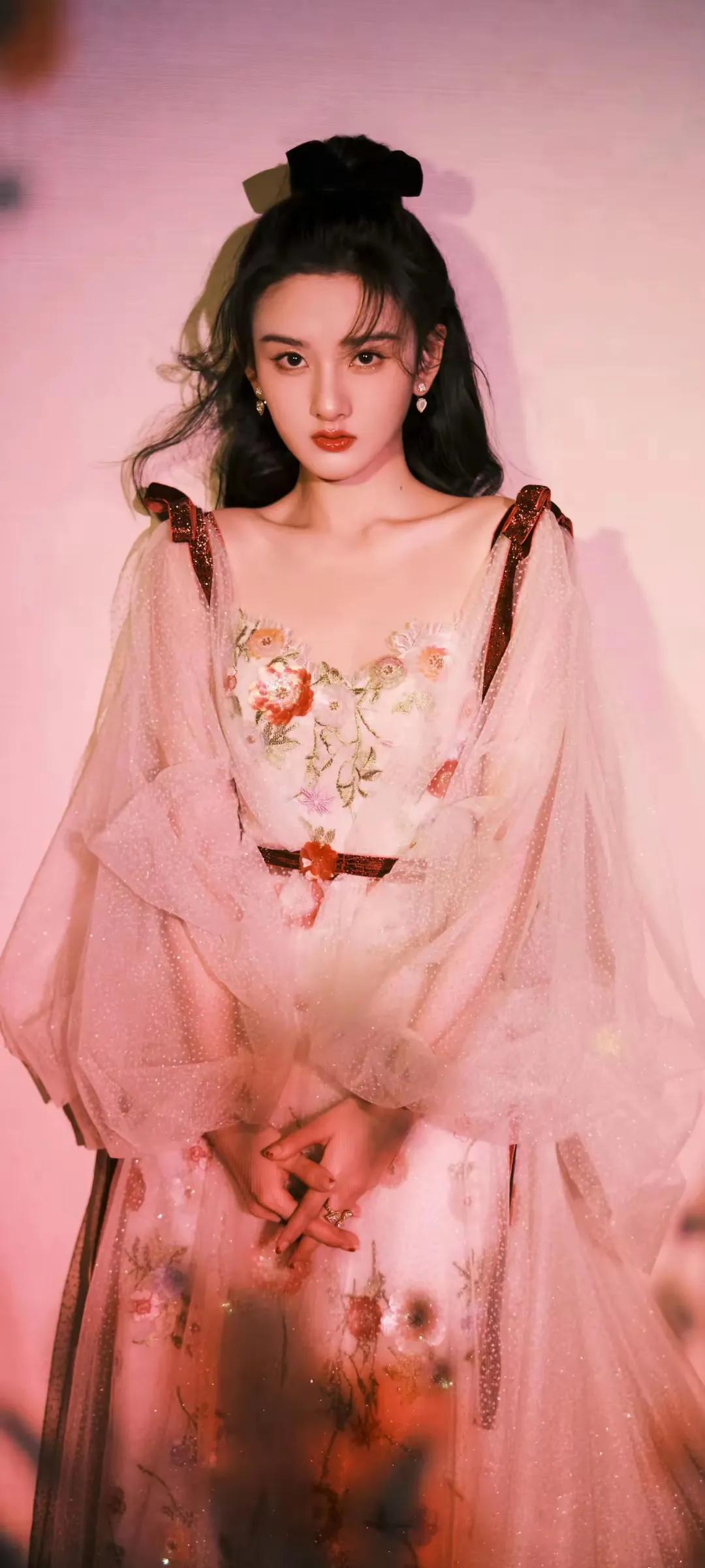 宋祖儿美图分享宋祖儿宋祖儿演技实力宋祖儿演技争议宋祖儿演技娜娜日常拍照