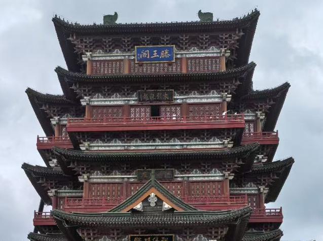 为了成功领取老师亲自背了1200公里，带来的印有滕王阁真景的书签，小学二年级的孩