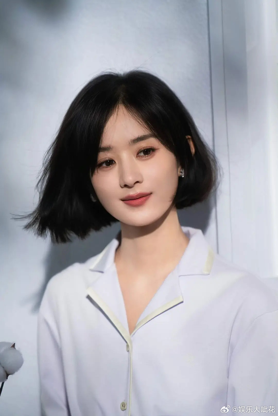 赵丽颖新图也太美了表现力越来越好了，好漂亮舒展！​​​