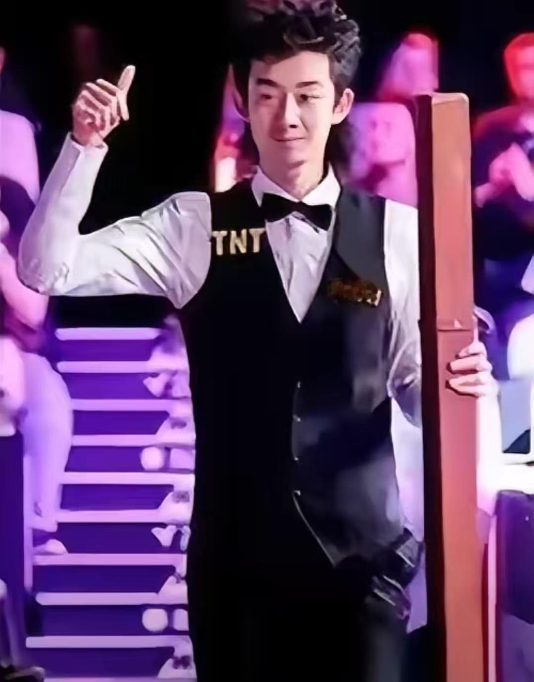 2025年英锦赛爆出大冷门，中国小子力擒种子选手，下一轮硬刚世界顶尖高手。北京