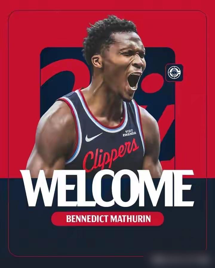 泰伦卢猛地摔烂战术板，碎片崩在伦纳德脚下。小卡面无表情，抬脚就把那块板子直接踢飞