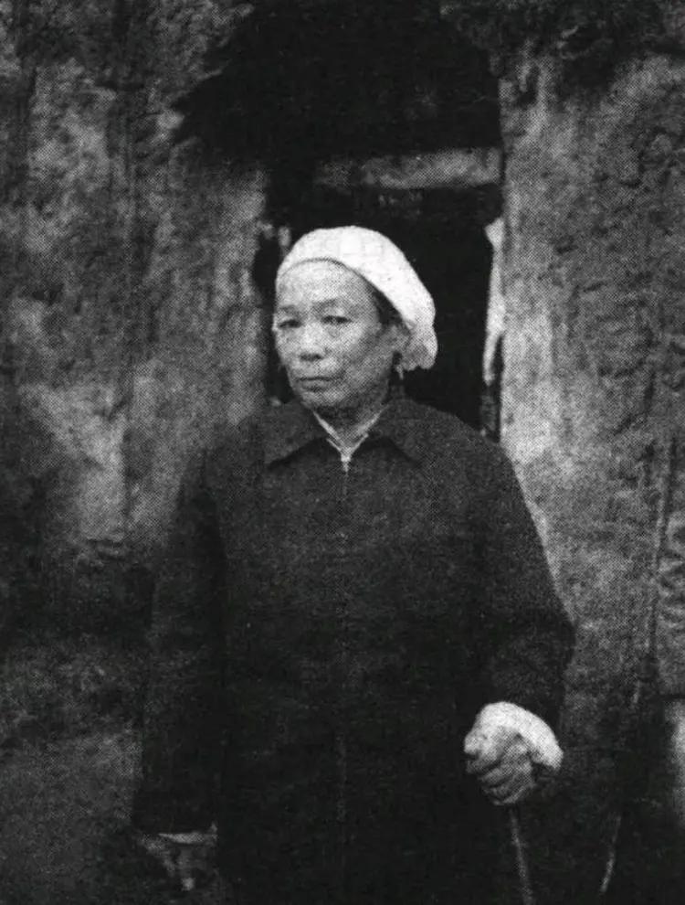 陈林桃（1922年-2014年1月29日)，女，山西省盂县西潘乡羊泉村人，中国慰