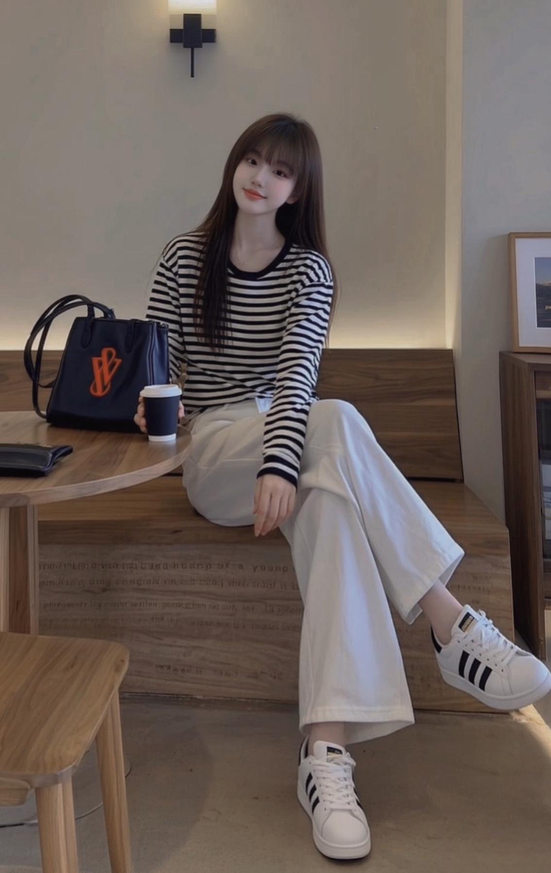 晒晒你的今日穿搭吧