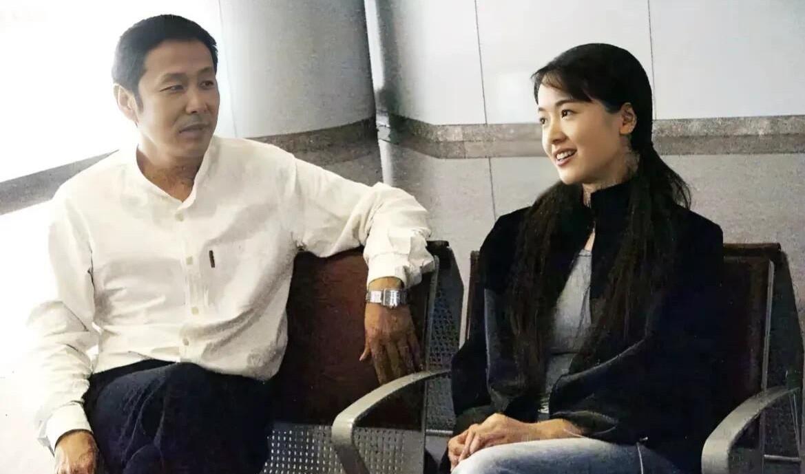 果然不管男演员还是女明星，都是年轻时候的好，那个时候的陈道明还是挺帅的，很少能看