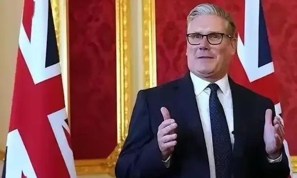 英国做出了正确选择。​据俄罗斯卫星通讯社12月3日最新报道，英国首相斯塔默表