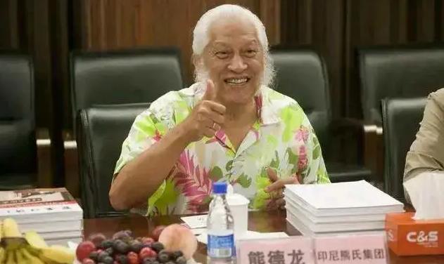 “我没有一丝一毫的中国血统，但是我有100%的中国心，我将用一生来报答中国。”印