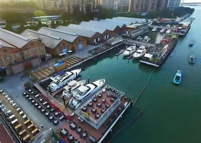 【粤港澳游艇自由行正式落地！但受益最大的还是广州市区】6月18日，首批20余艘港