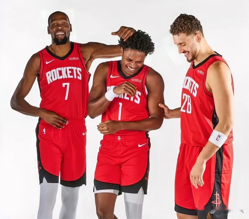 阿门下替补，申京为轴的一星四射才是火箭的版本答案！一星：申京四射：杜兰特、