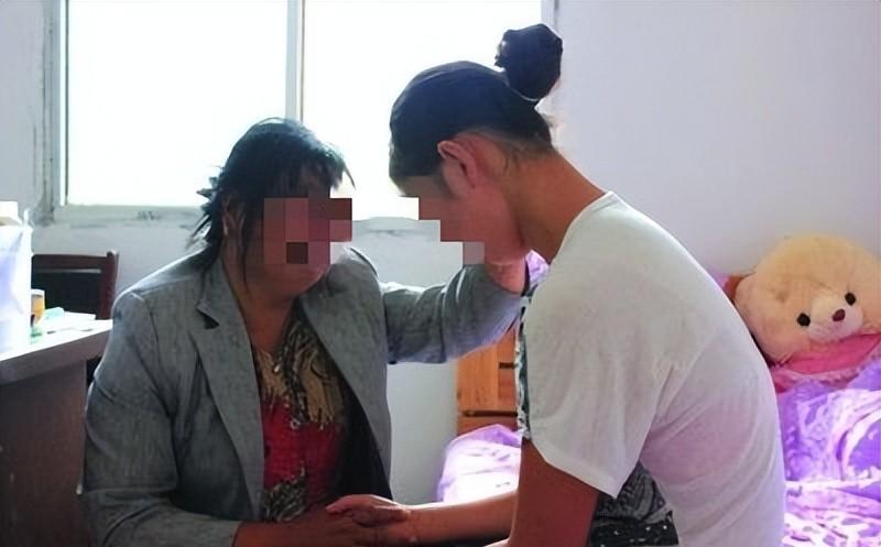 我老家那边的人，偶尔还会提起滕兴善这个案子。事情发生在八十年代末，一个叫滕兴善的