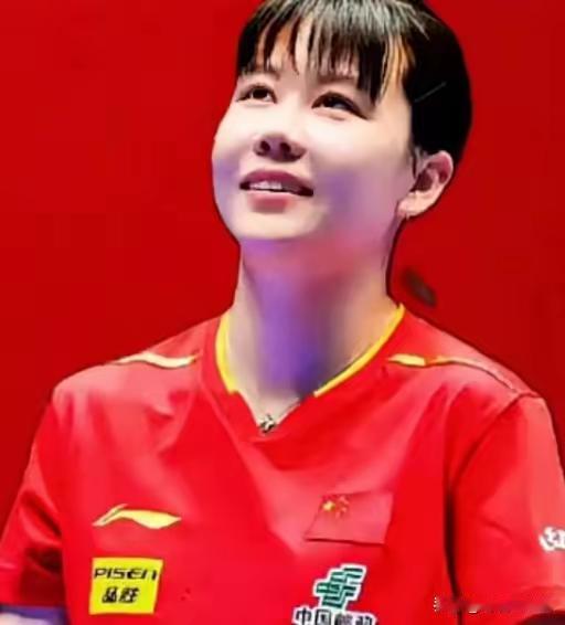 陈幸同剑指冠军！陈幸同横扫蒯曼后，昂首晋级决赛，将与朱雨玲争夺冠军。朱雨玲在半决