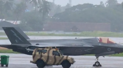 英国F-35滞留印度成“形象大使”，风吹雨淋十几天，最后或被“大卸八块”BB