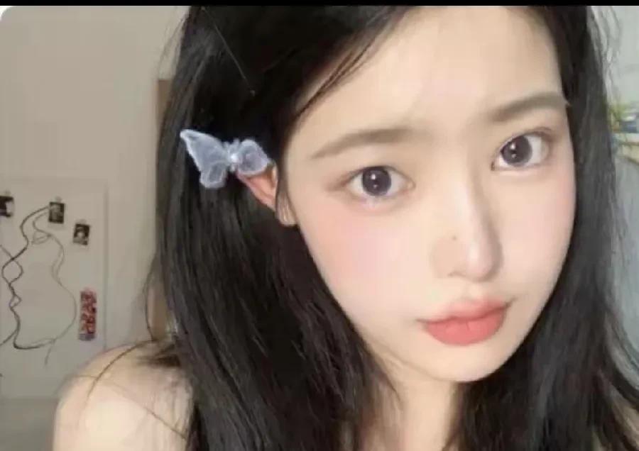 江西一考生发贴说：“可以去985的成绩去了福耀科技大学怎么办”？这个女生觉得自