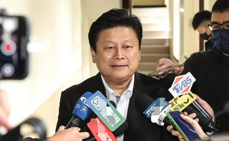 就在刚刚，中国国民党党团总召傅昆萁发表声明，4月12日，针对国民党主席郑