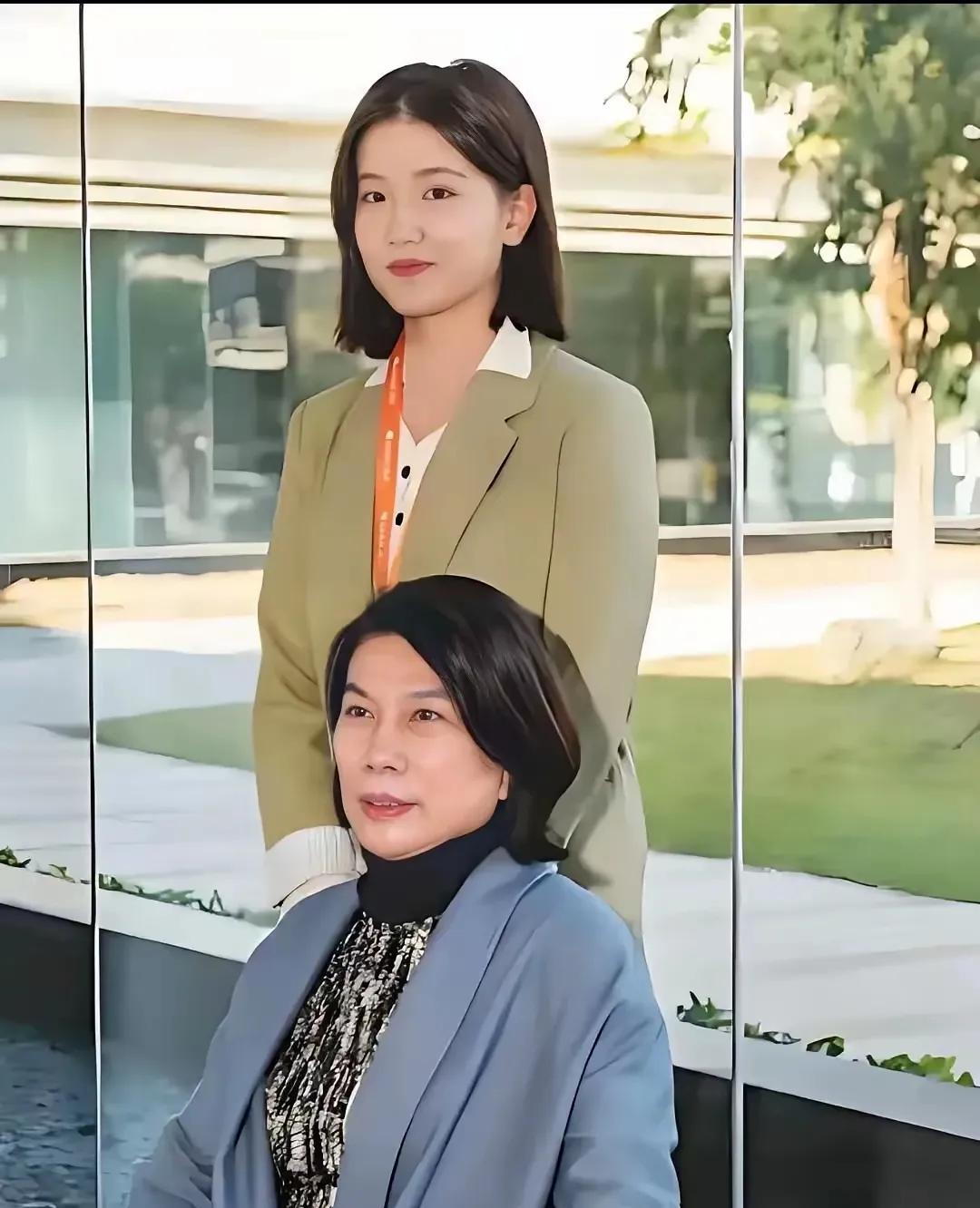孟羽童用亲身经历给所有职场人上了一课！本以为这次直播，两个人会上演世纪大和解，