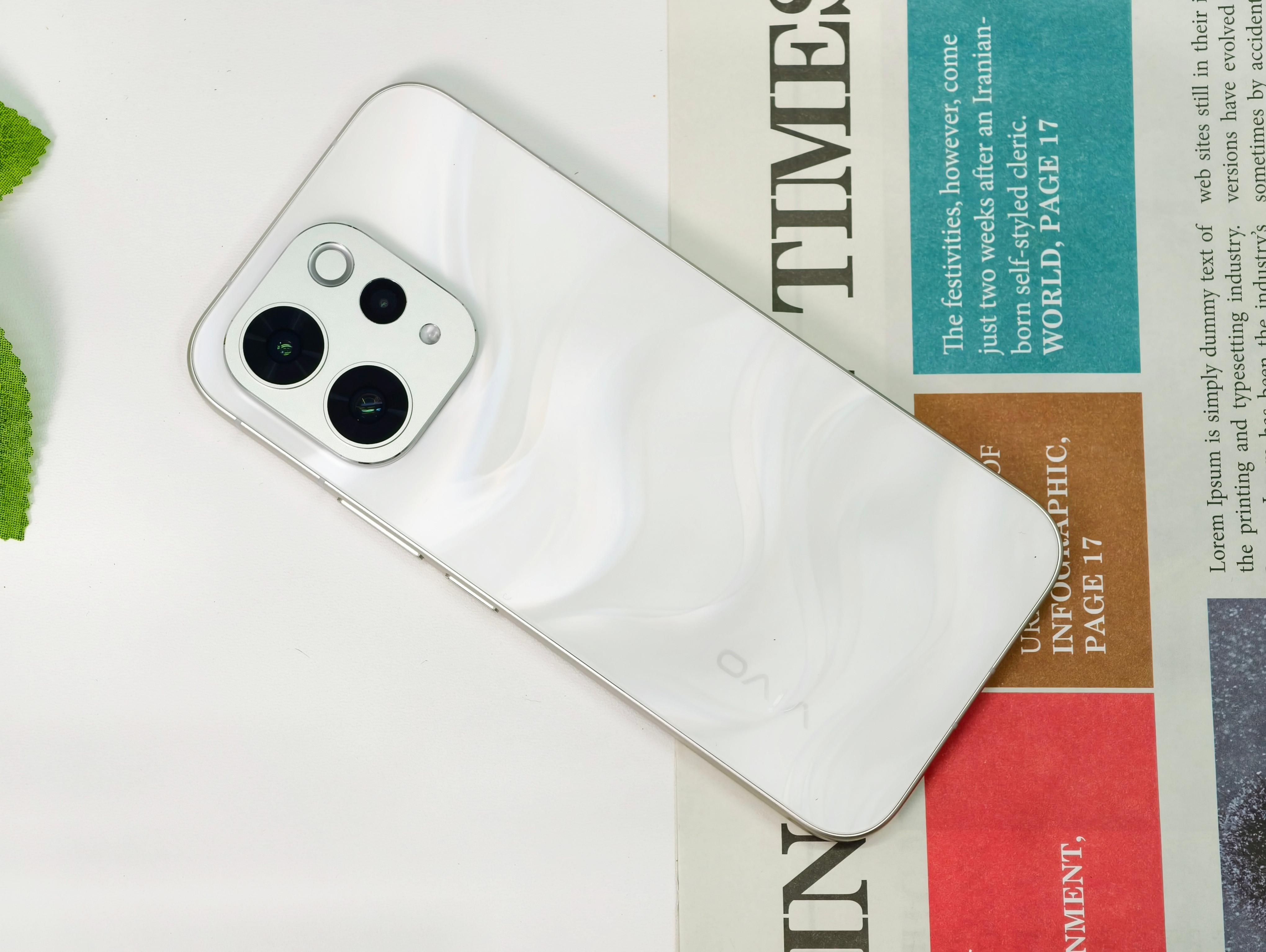 vivoS50「告白」美到让人失语蓝厂的审美从不掉线，这次战斗天使S50背板的