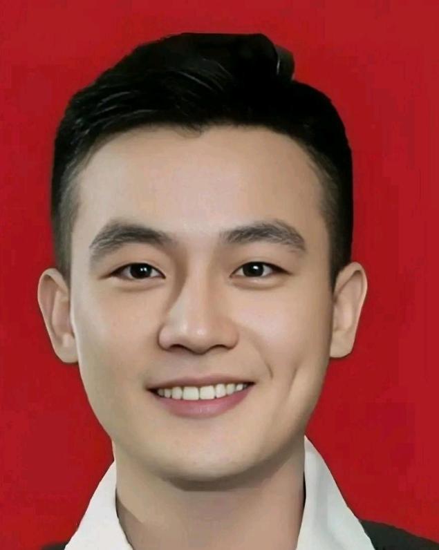 欧豪向大家证明：人一定要多读书！我原本当他是句场面话，特意去翻了他的经历，翻完