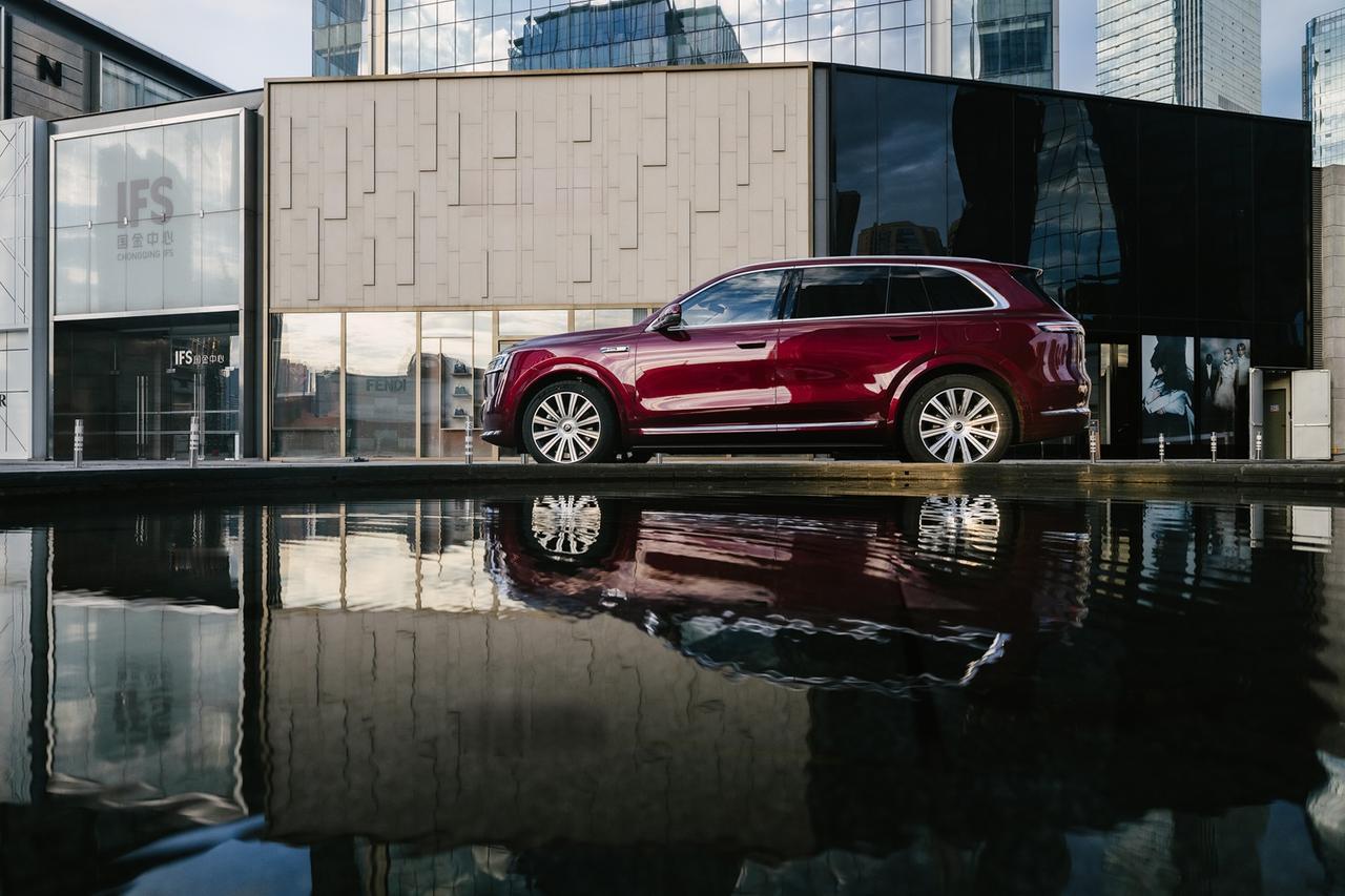 老司机观察:全新问界M7交车4万台,动了谁的奶酪?在汽车行业干了十几年,见惯了