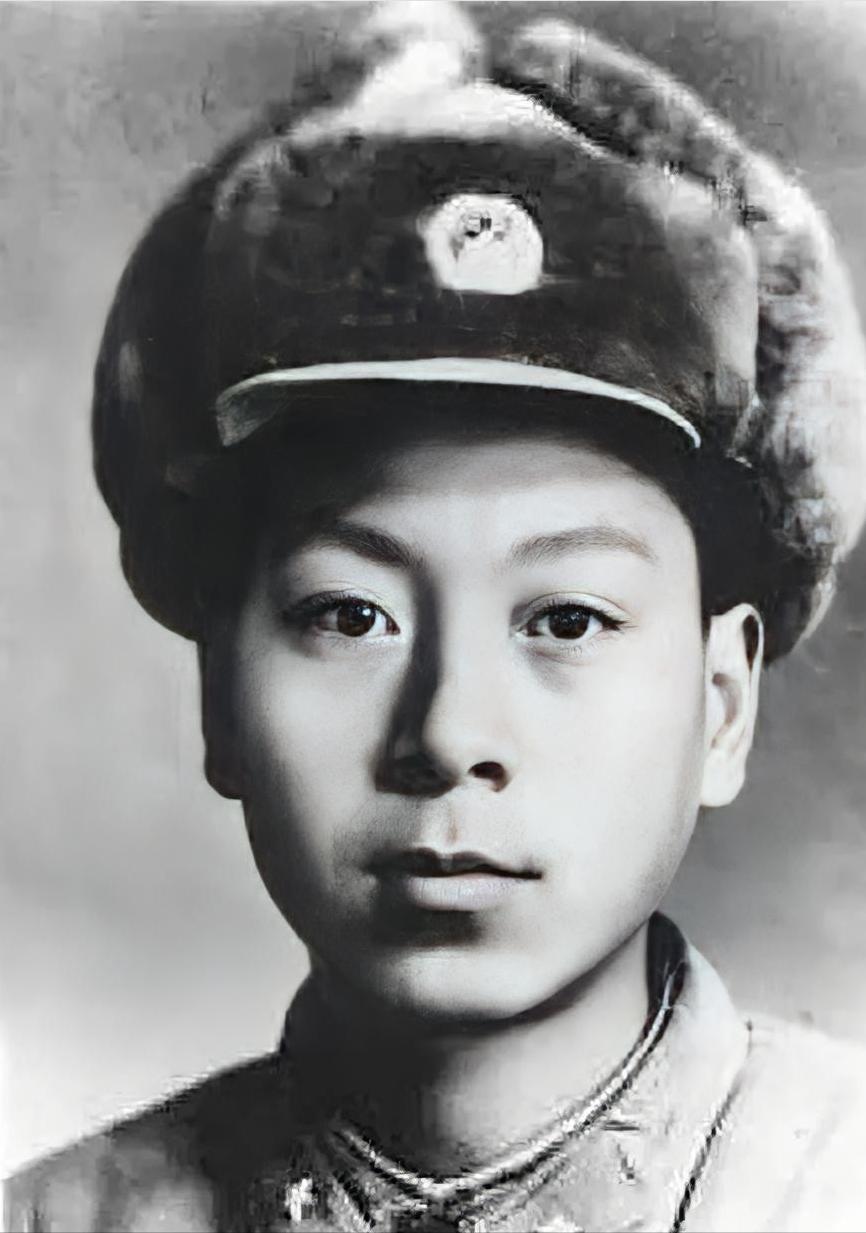 1962年11月18日喀喇昆仑山下，我军边防一个连掉进印军埋伏圈，被两处暗堡堵在