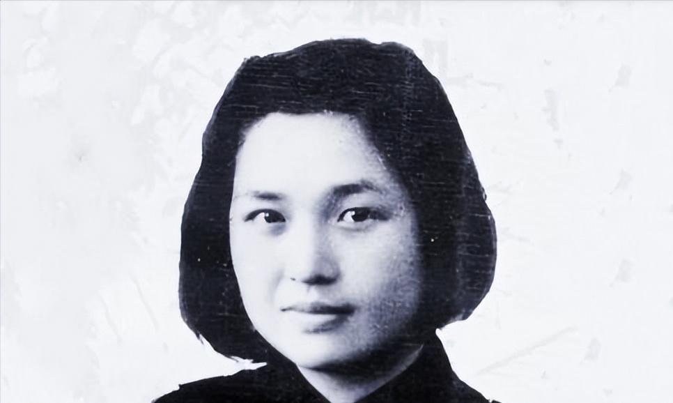 1947年，陈布雷的女儿女婿被捕，蒋介石找陈布雷谈话，询问他对此事的想法。陈布雷