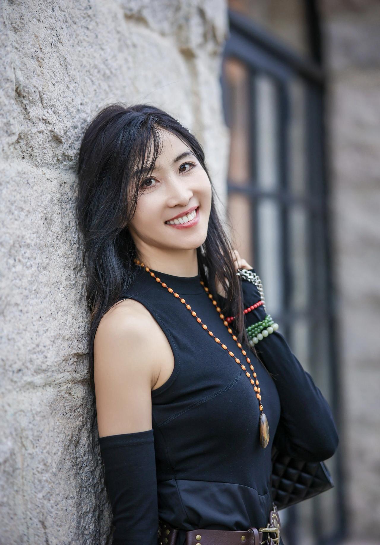 穿搭风格系列》这种多层次的穿搭风格，不是每个人都可以驾驭。搭配穿搭风格穿搭风格