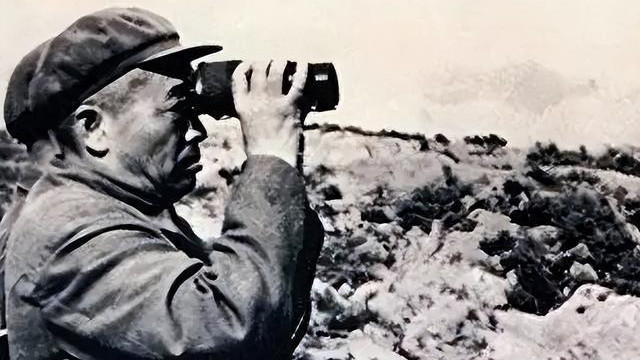 1951年彭老总看到李奇微睡衣,下令全军撤退,救了10万志愿军性命