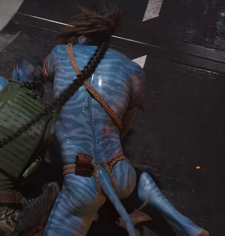 好莱坞最强战士，在第三部彻底“废了”。最新剧照里，杰克·萨利穿上了纳美人的“父