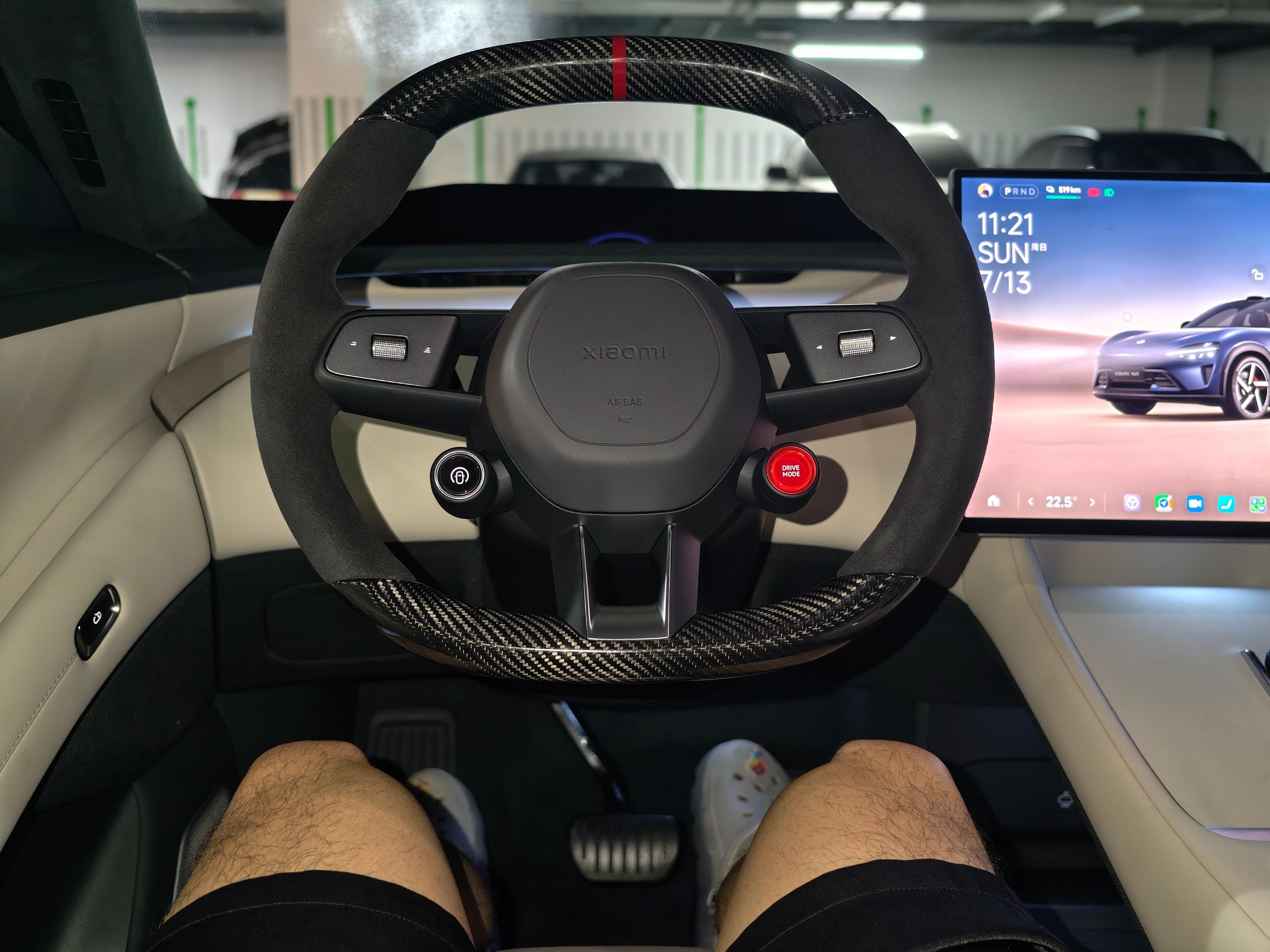 就家楼下地库试试静态功能，不开车【大家穿拖鞋不要开车！】小米YU7打开主驾零重力