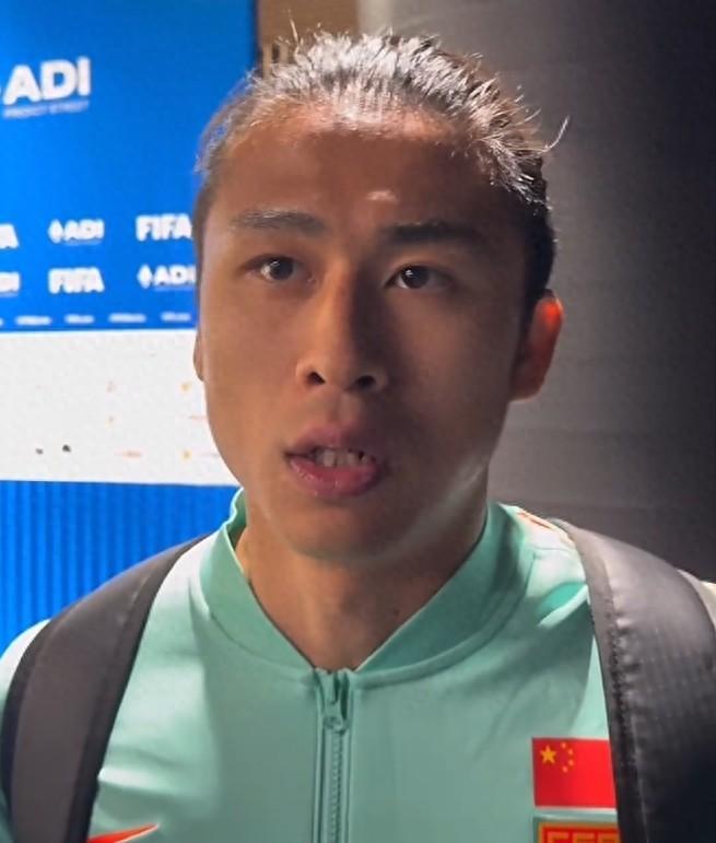 国足球员已经怕了！已经了解了球迷的心态！张玉宁赛后表示赢球开心！但如果未来国足因