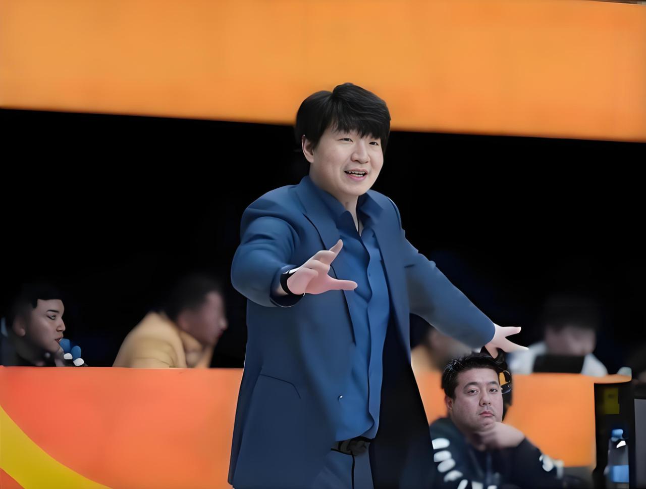 7连败，在等着山东队！CBA常规赛的争夺愈演愈烈，可山东高速男篮的处境却愈发惨