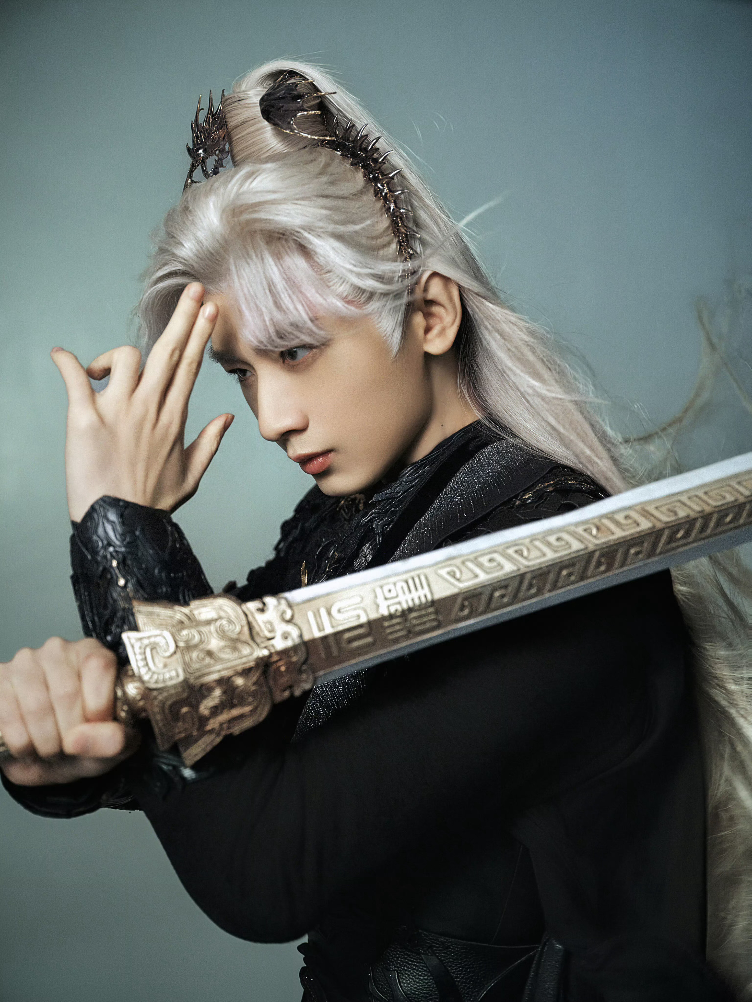 成毅王权富贵蝉联霸榜抖、V榜、酷云、猫眼、微博、欢网、云合全网各大平台热度第一?