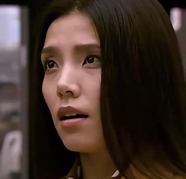 本来以为《甄嬛传》做到精致完美了，没想到还是有这么一处瑕疵！那就是丽嫔这个角色