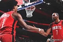 火箭队111:105击败活塞，找到了3个赢球秘诀！1、减少杜兰特持球，让他负