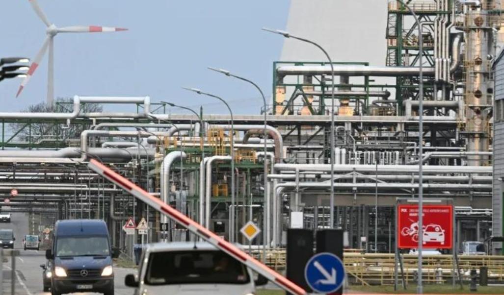 就在刚刚，一则足以引爆欧洲能源市场的消息不胫而走：5月1日开始，俄罗斯将正式“拔