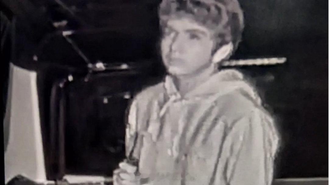 火烧奥特曼住宅嫌犯FBI特工刚刚搜查了在OpenAI首席执行官奥特曼住所投