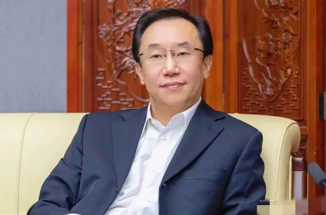 北京这回动静着实惊人贺江川落马，外地朋友可能不熟，可在北京国企圈子里，妥妥是