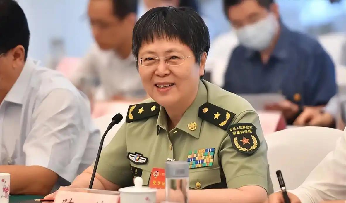 全网一致叫好！陈薇升任副院长，看懂的人都懂何为国之脊梁7月16日，一则人事