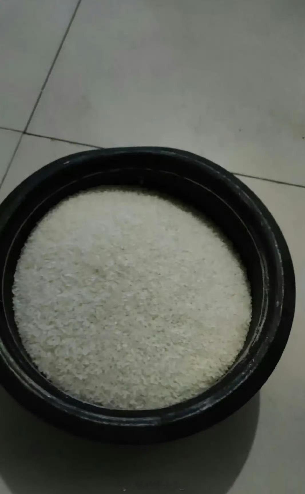 第一次蒸米饭，5个人这么多够吗？​​​​